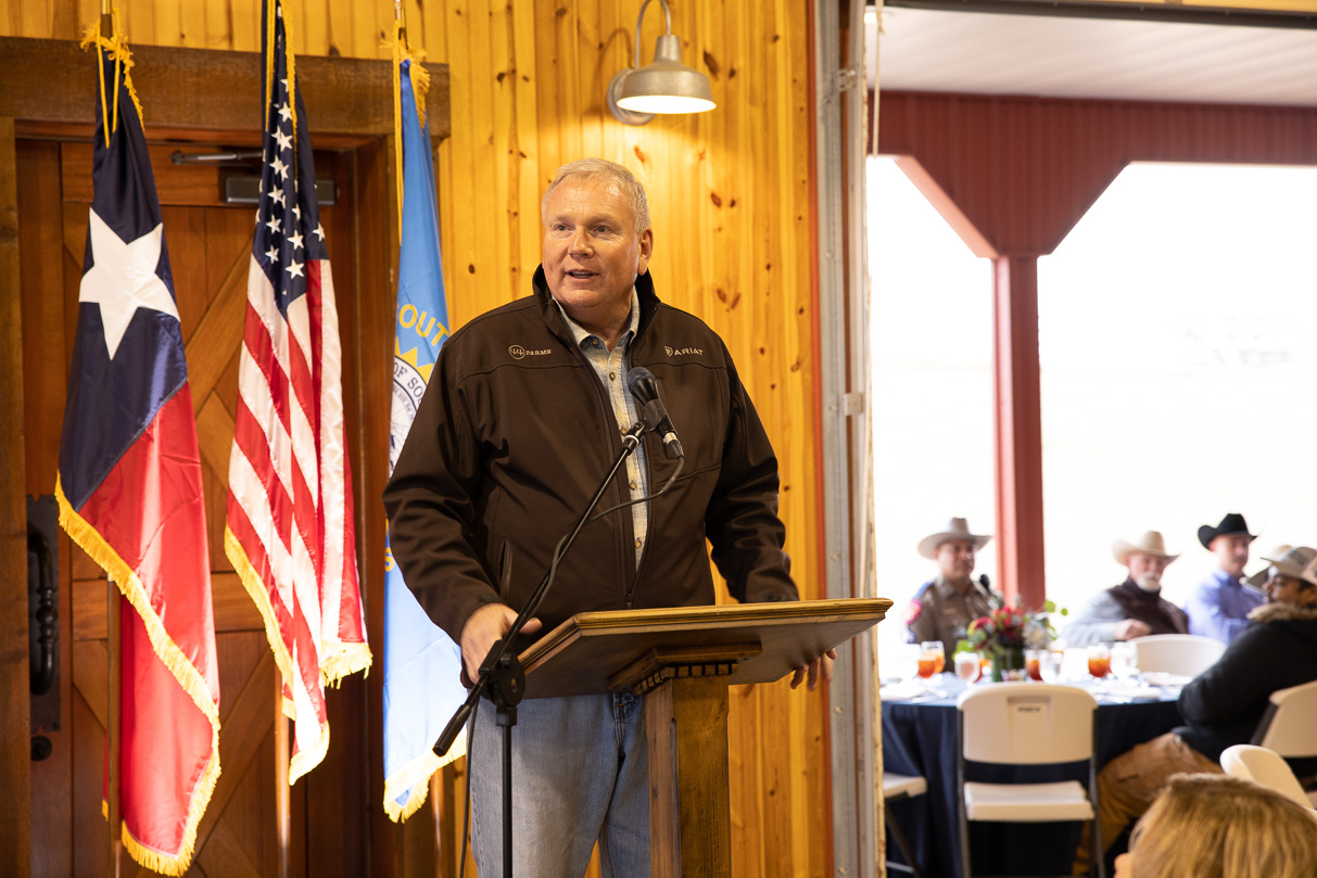 44Farms_Cameron_BullSale_Feb2021-515130