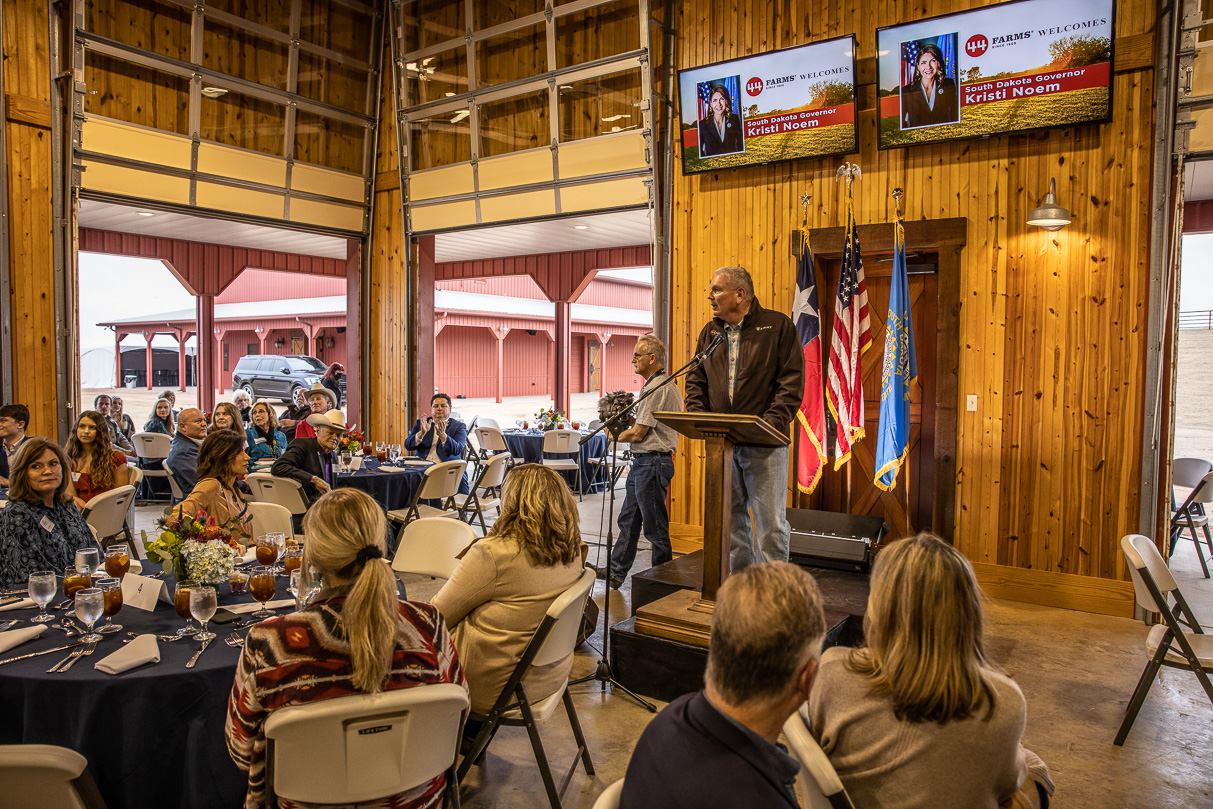 44Farms_Cameron_BullSale_Feb2021-515174