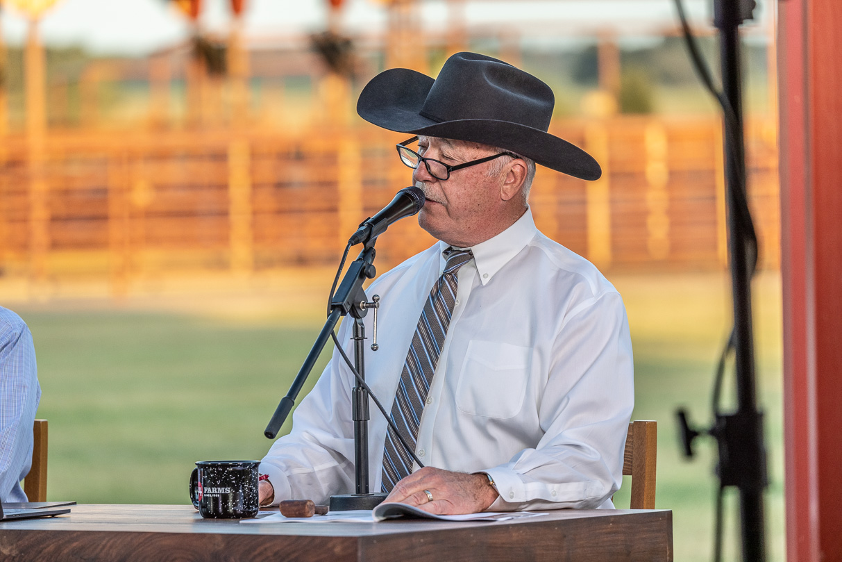 TMyers_44Farms_OnlineFemaleSale_Sept2021-528323