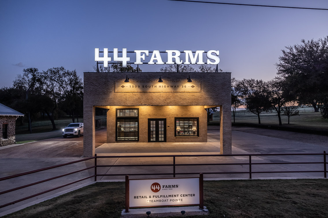 44Farms_Cameron_FallBullSale_Oct2021-522762