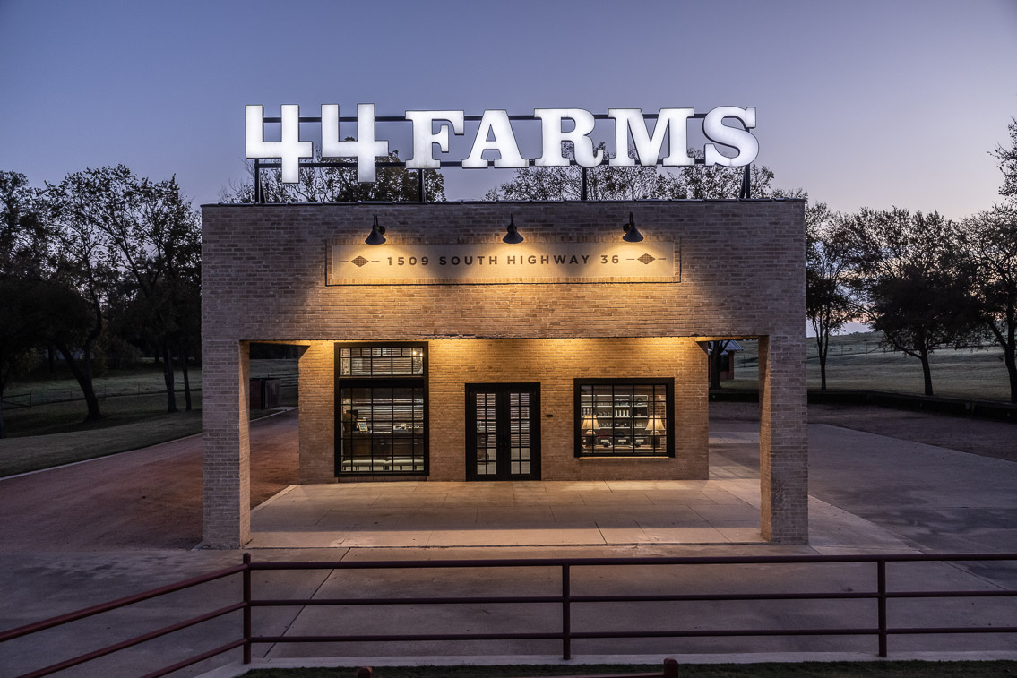 44Farms_Cameron_FallBullSale_Oct2021-522787