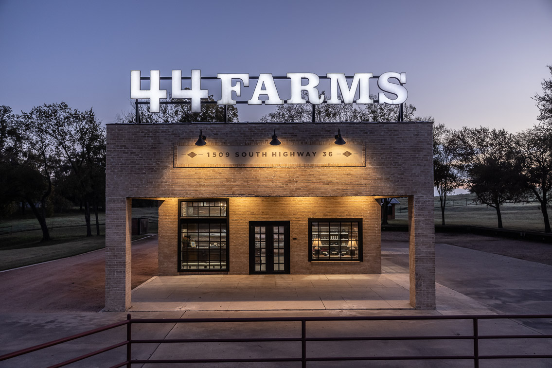44Farms_Cameron_FallBullSale_Oct2021-522795