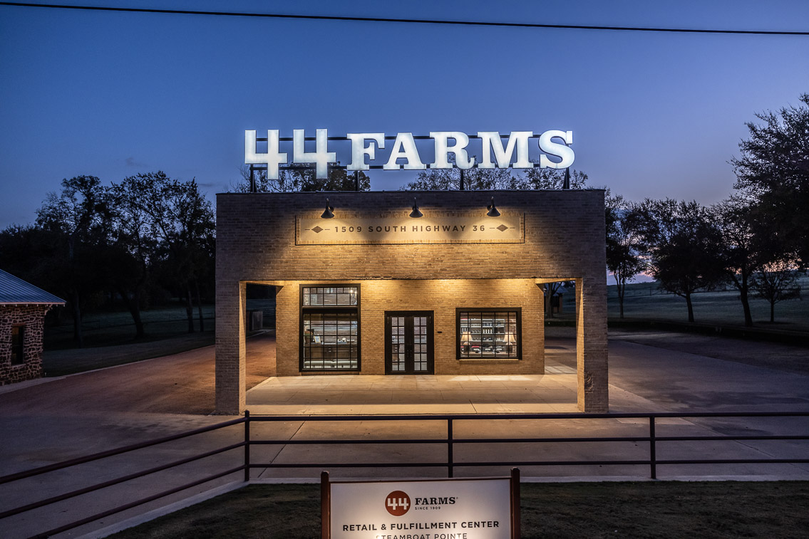 44Farms_Cameron_FallBullSale_Oct2021-522675