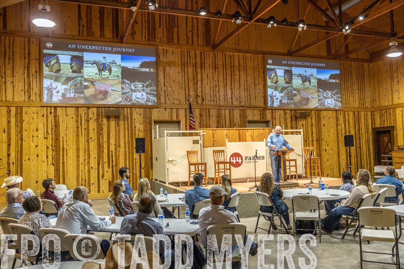 TMyers_AnnualBusMeeting_Cameron_June2022-520534