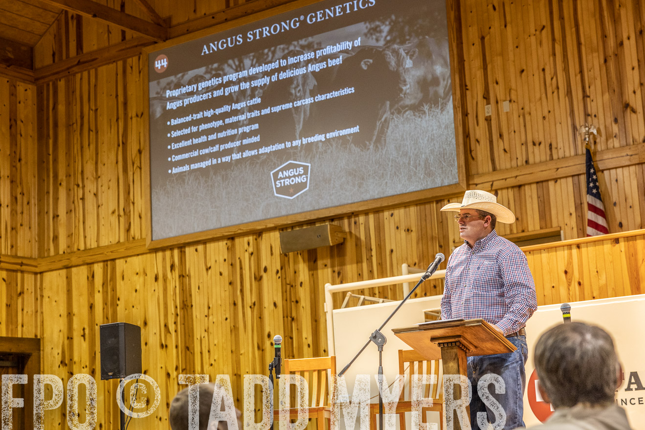 TMyers_AnnualBusMeeting_Cameron_June2022-520543