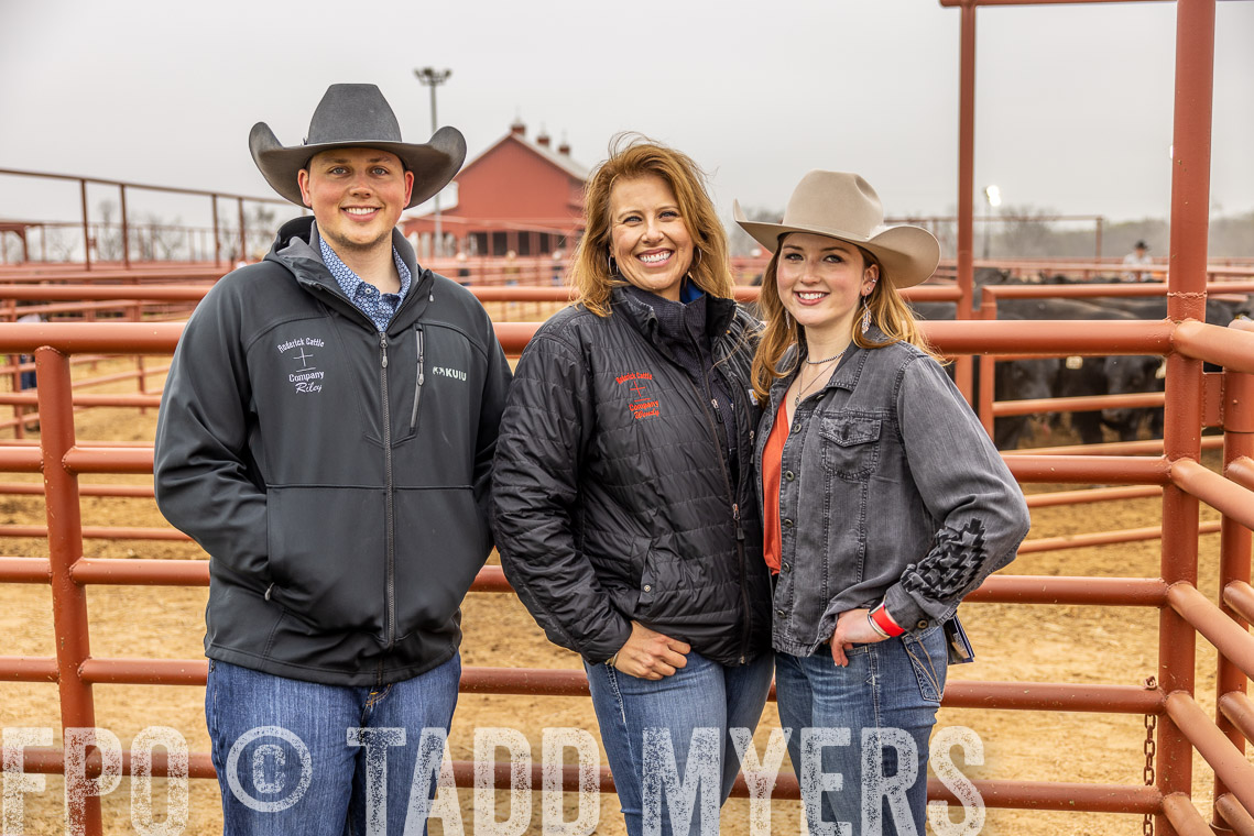 TMyers_SpringBullSale_Cameron_Feb2023-520323