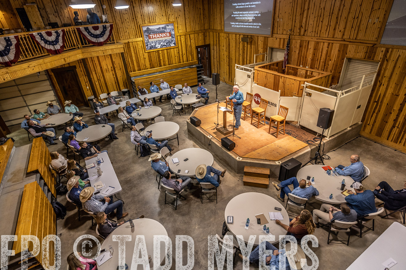 TMyers_BusMeeting_Cameron_May2023-520472