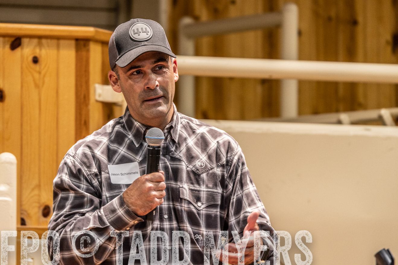 TMyers_BusMeeting_Cameron_May2023-520660