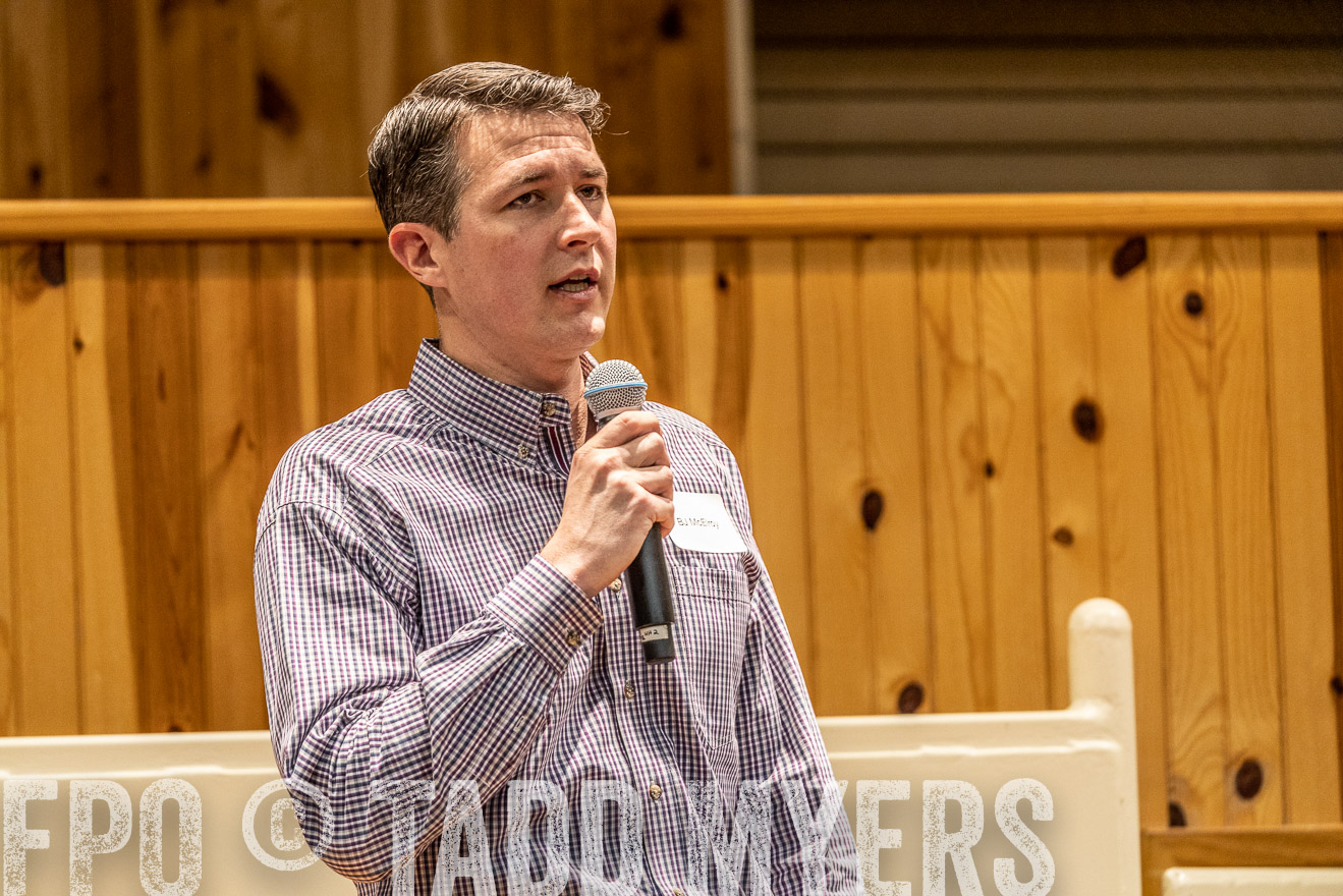 TMyers_BusMeeting_Cameron_May2023-520775