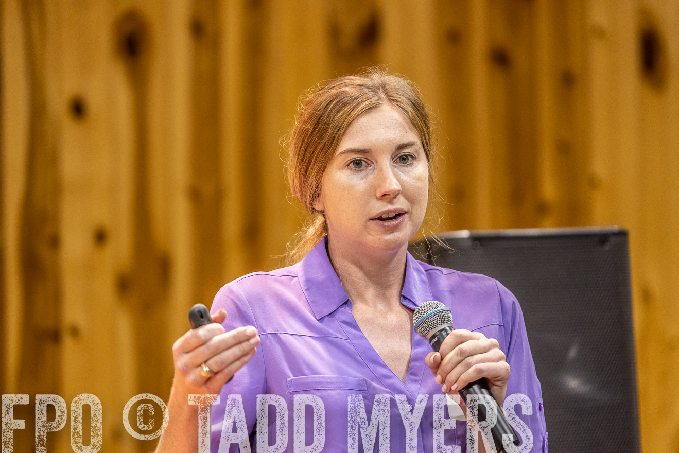 TMyers_BusMeeting_Cameron_May2023-520846
