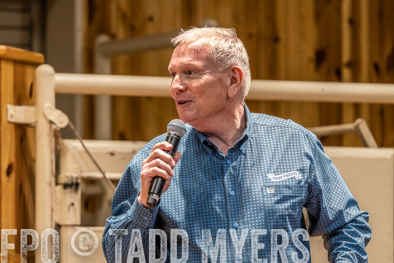 TMyers_BusMeeting_Cameron_May2023-520866