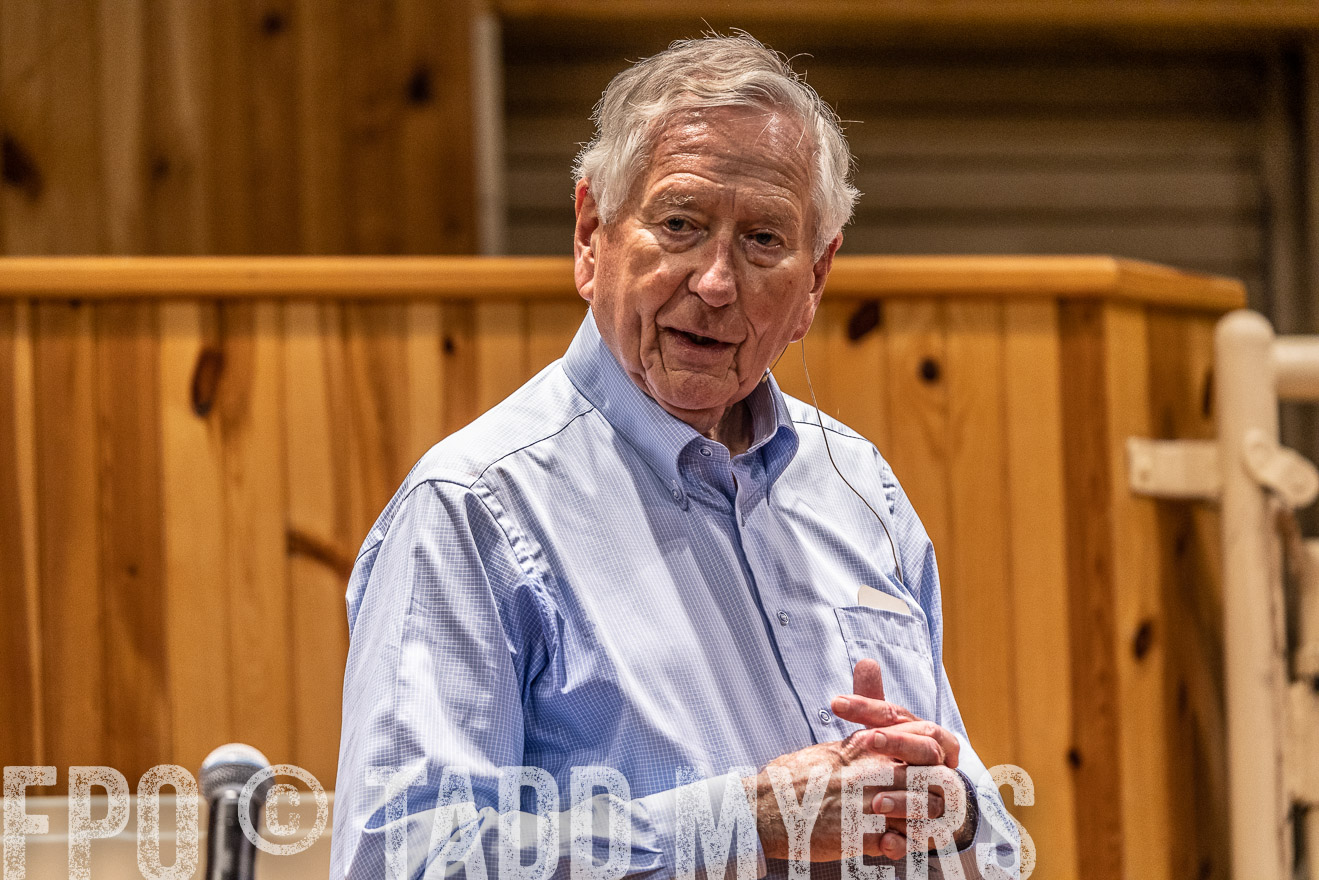 TMyers_BusMeeting_Cameron_May2023-520903