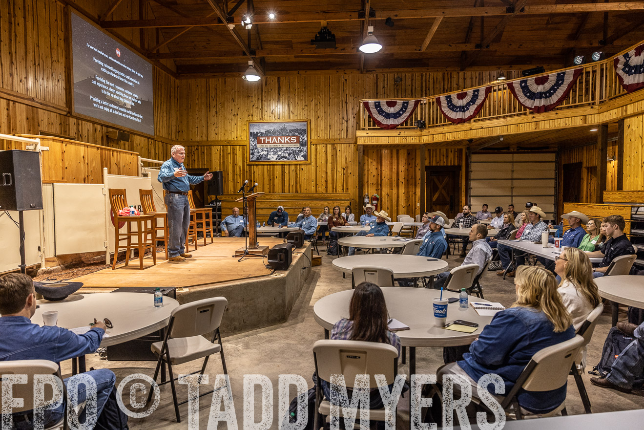 TMyers_BusMeeting_Cameron_May2023-526587