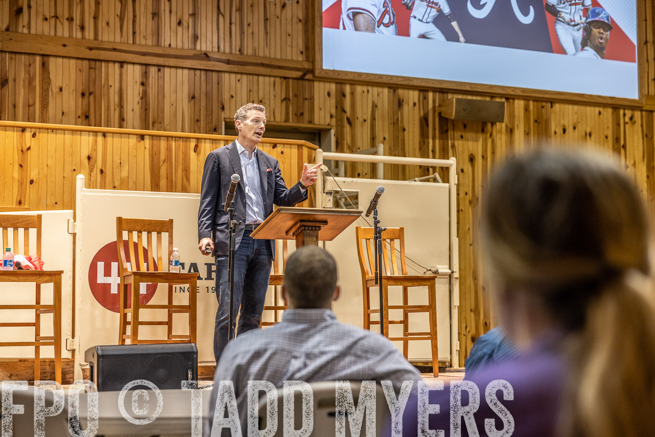 TMyers_BusMeeting_Cameron_May2023-526680