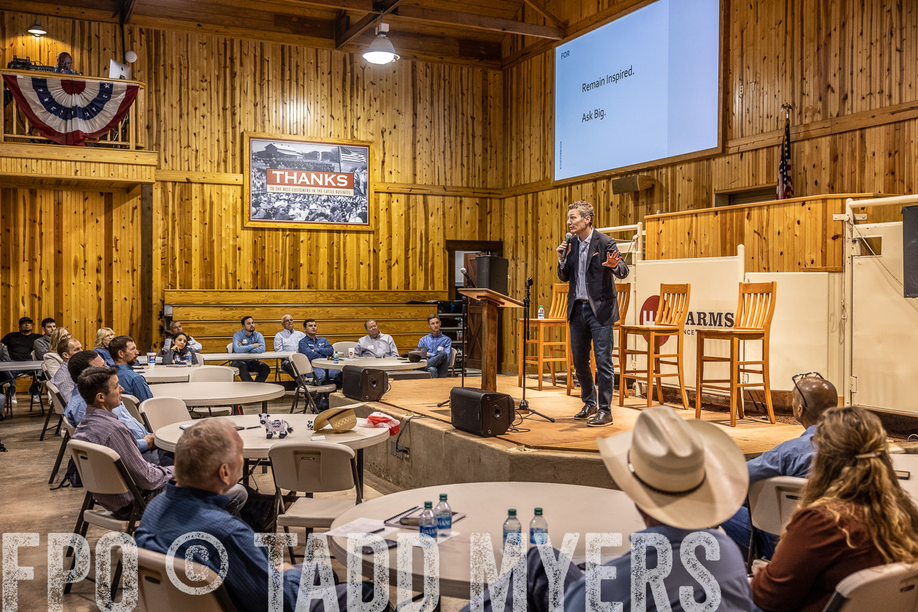 TMyers_BusMeeting_Cameron_May2023-526800