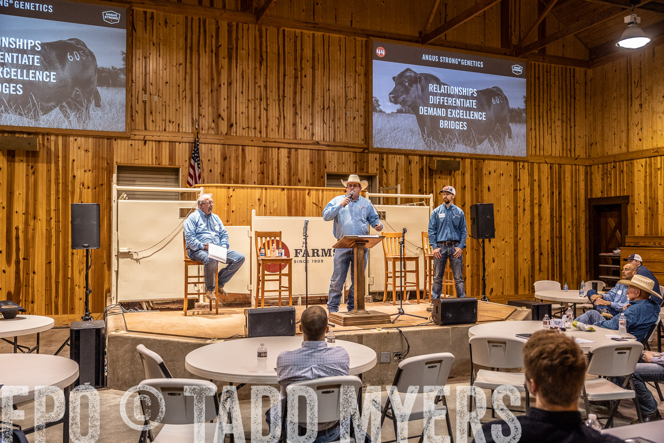 TMyers_BusMeeting_Cameron_May2023-526851