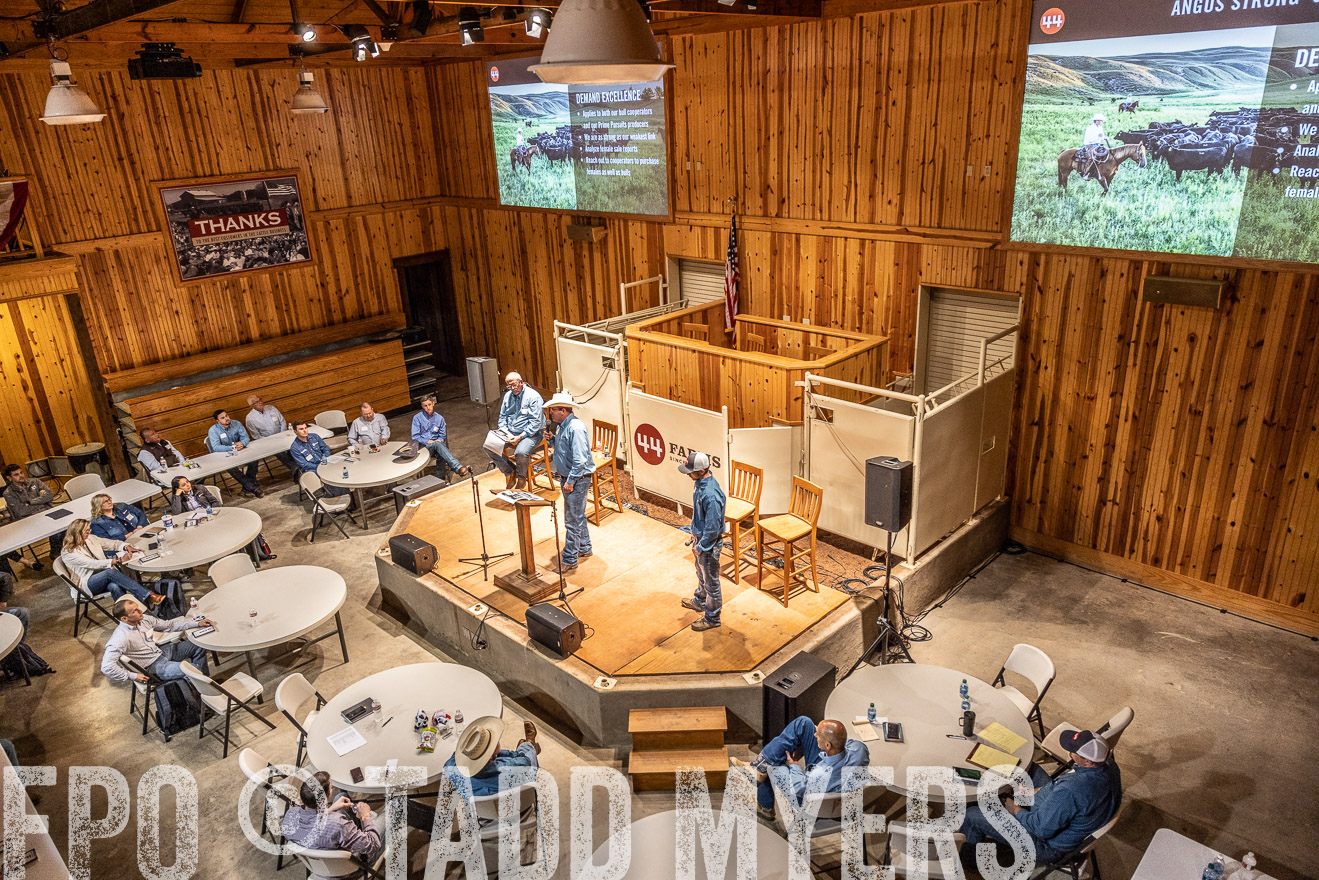 TMyers_BusMeeting_Cameron_May2023-526865