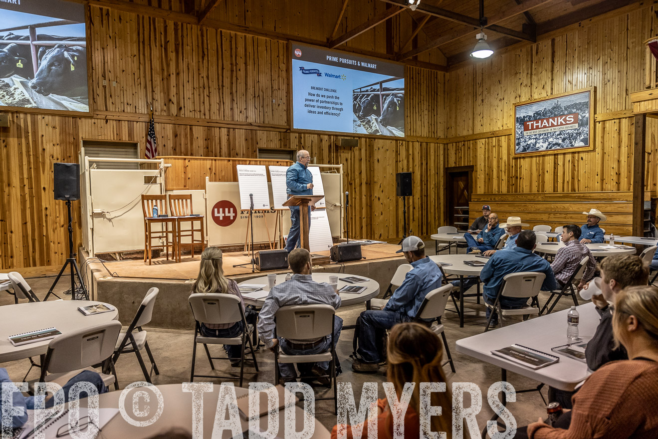 TMyers_BusMeeting_Cameron_May2023-527301
