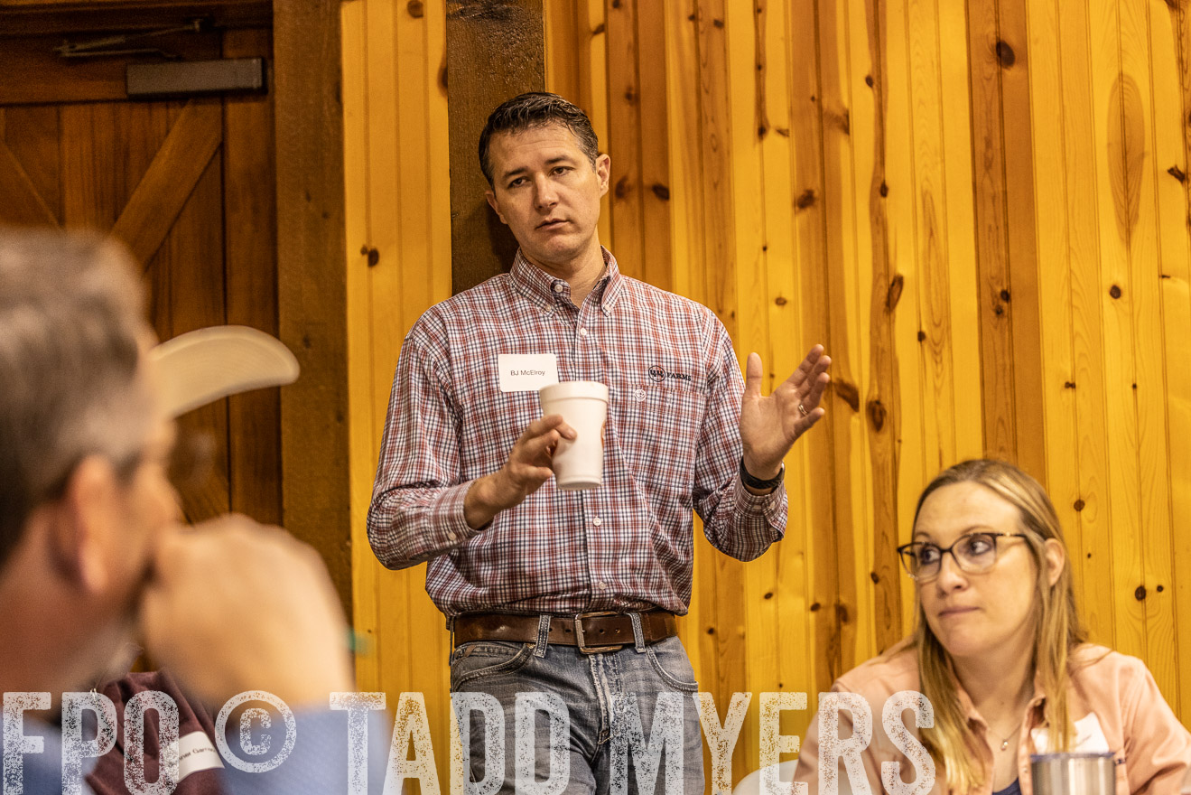 TMyers_BusMeeting_Cameron_May2023-527663