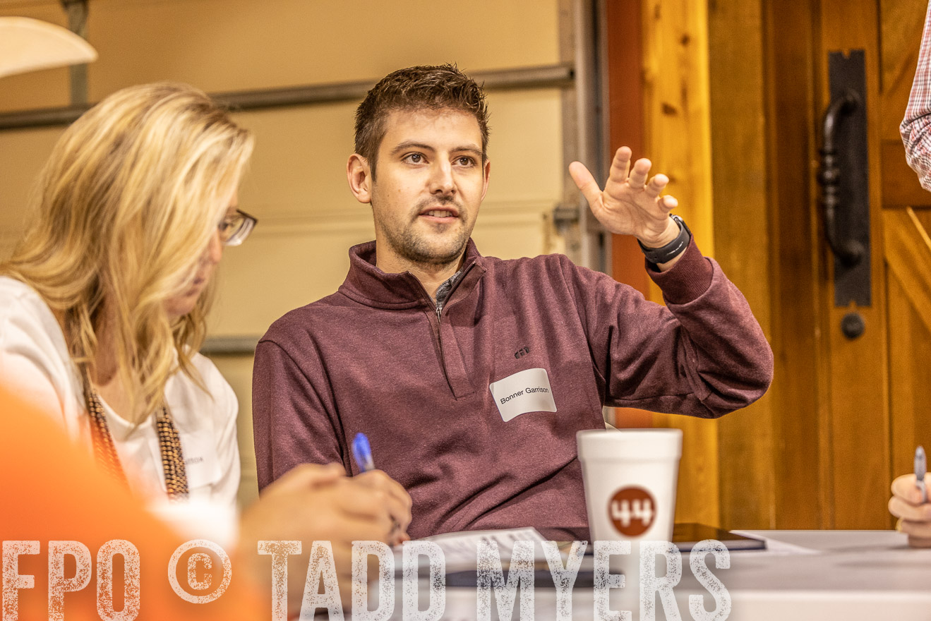 TMyers_BusMeeting_Cameron_May2023-527718