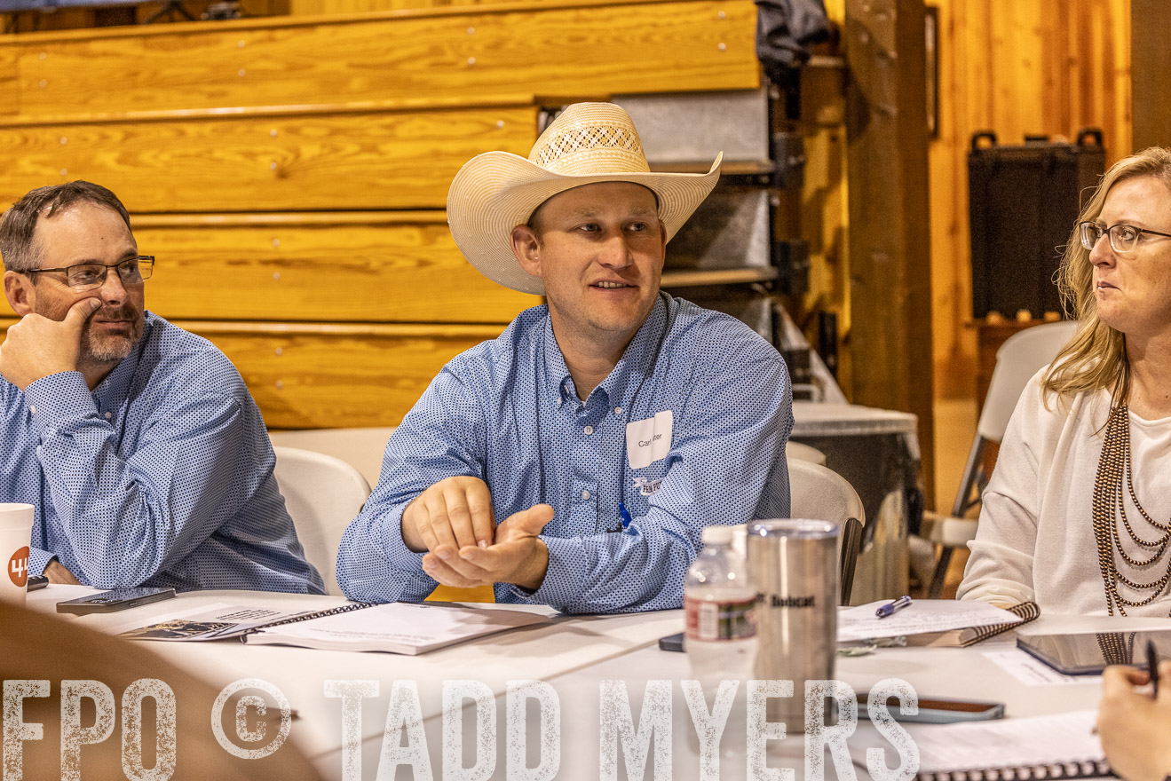 TMyers_BusMeeting_Cameron_May2023-527857