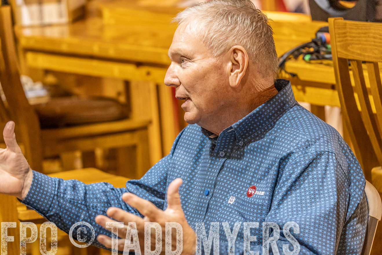 TMyers_BusMeeting_Cameron_May2023-528003