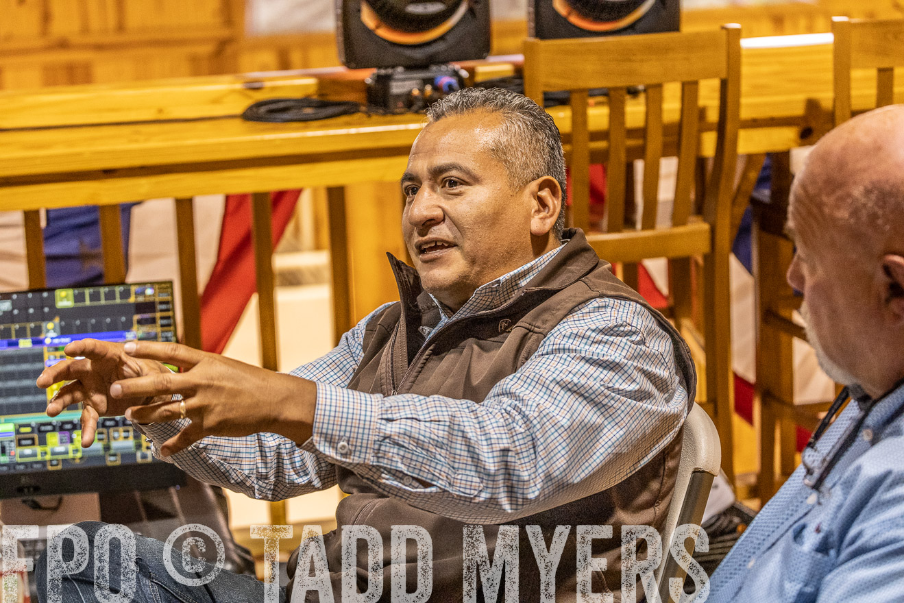 TMyers_BusMeeting_Cameron_May2023-528021