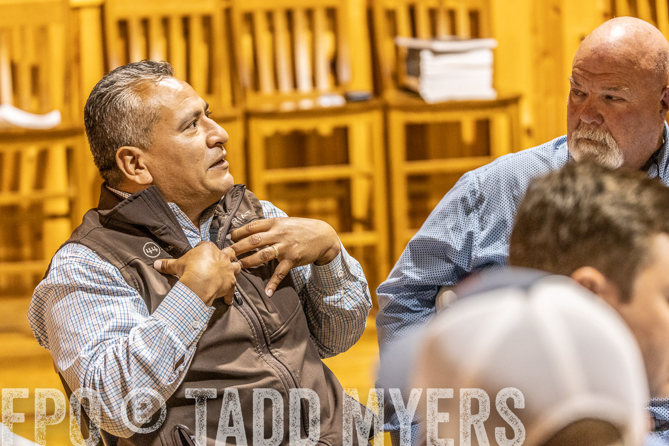TMyers_BusMeeting_Cameron_May2023-528088