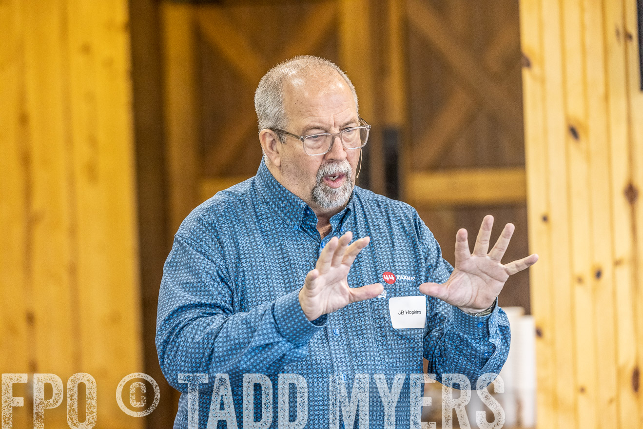 TMyers_BusMeeting_Cameron_May2023-528289