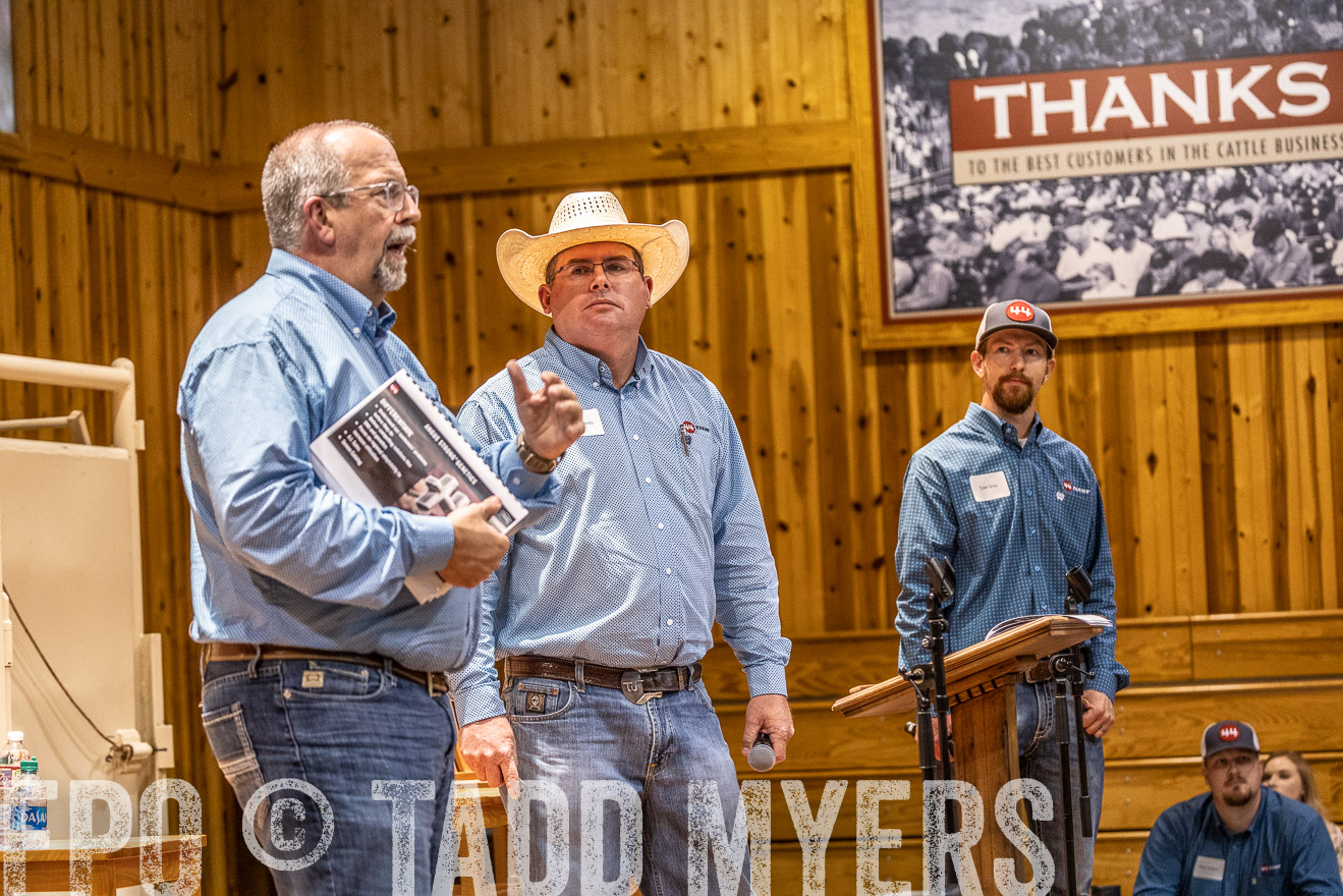 TMyers_BusMeeting_Cameron_May2023-520548