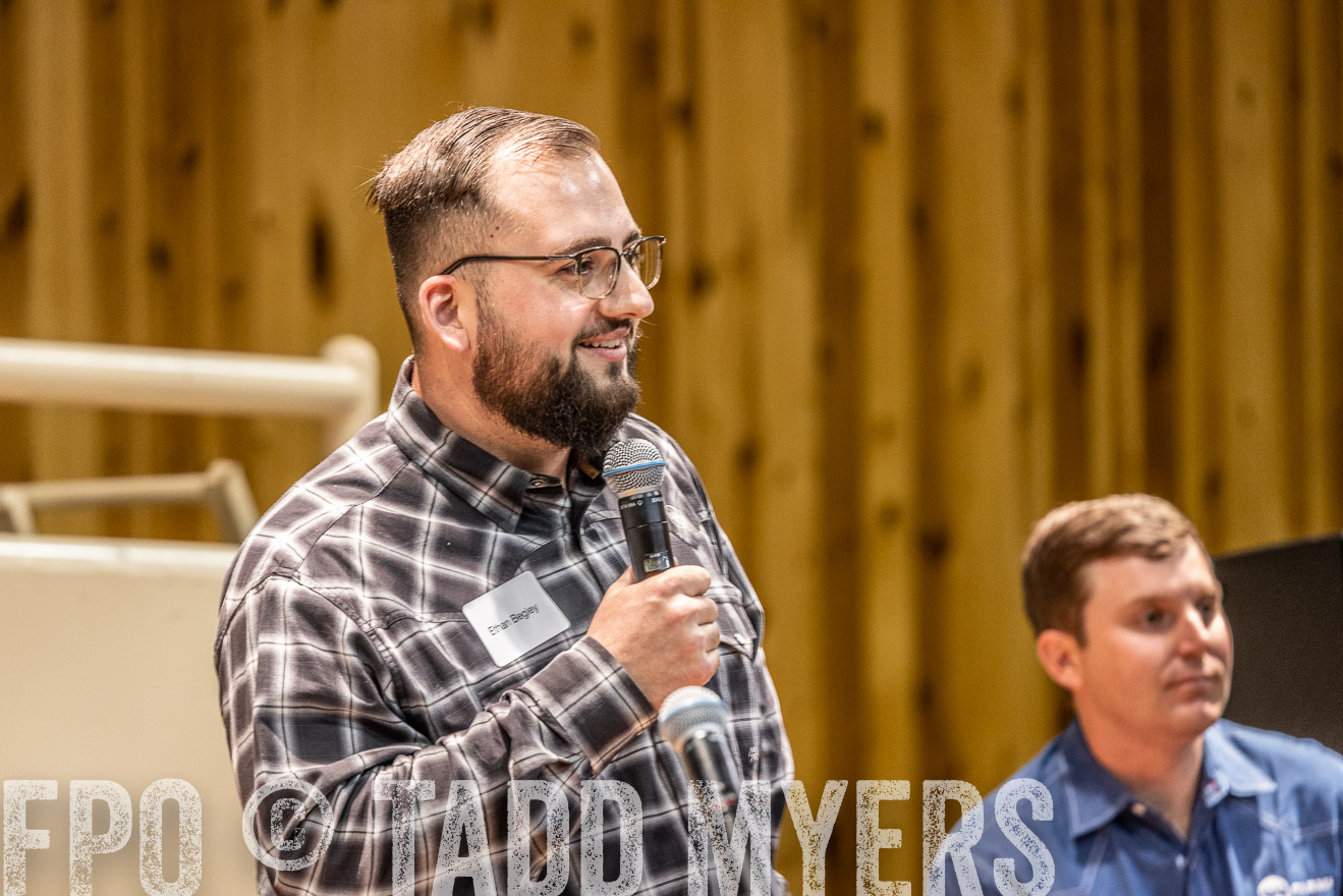 TMyers_BusMeeting_Cameron_May2023-520598