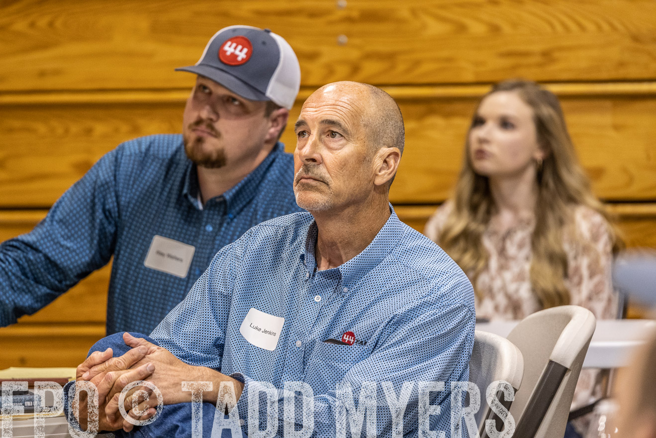 TMyers_BusMeeting_Cameron_May2023-520618