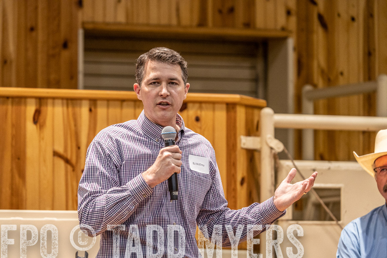 TMyers_BusMeeting_Cameron_May2023-520705