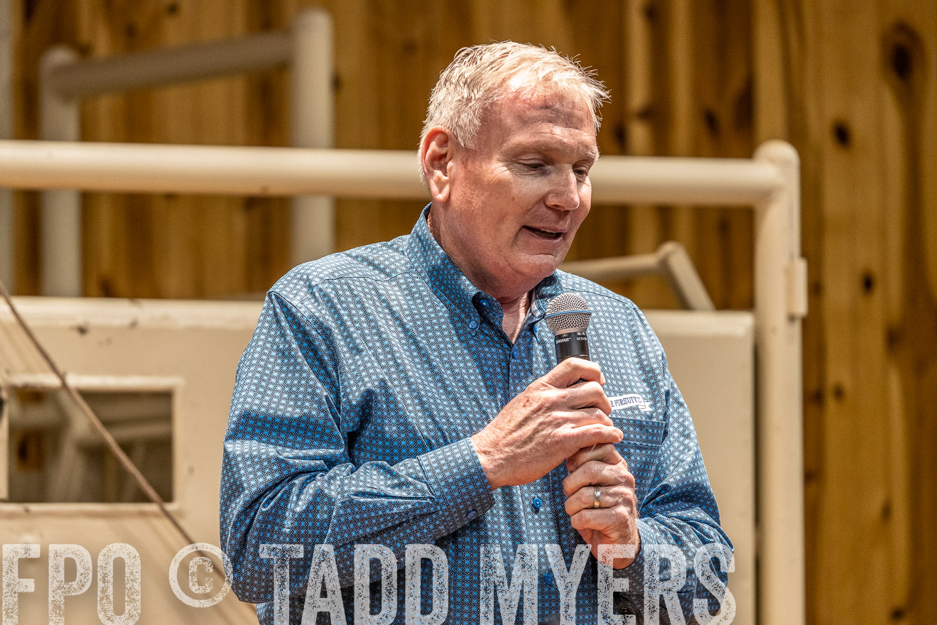 TMyers_BusMeeting_Cameron_May2023-520869
