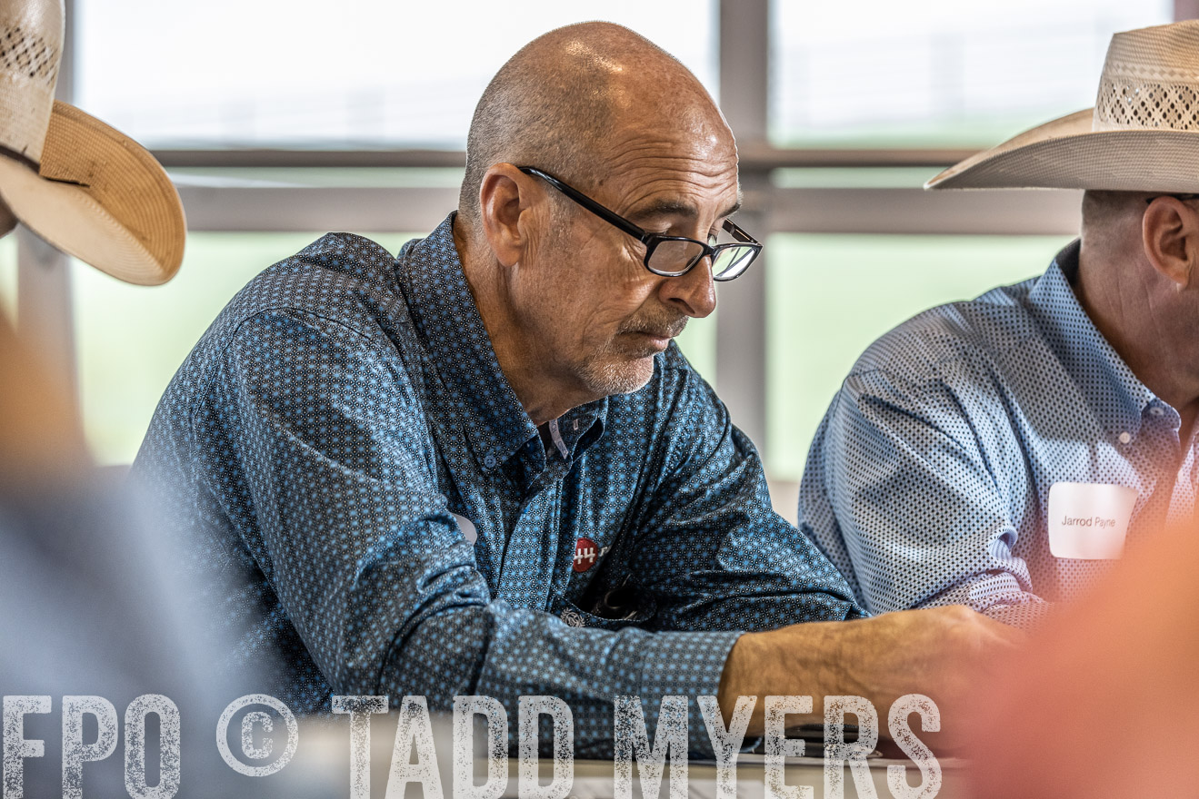 TMyers_BusMeeting_Cameron_May2023-527334