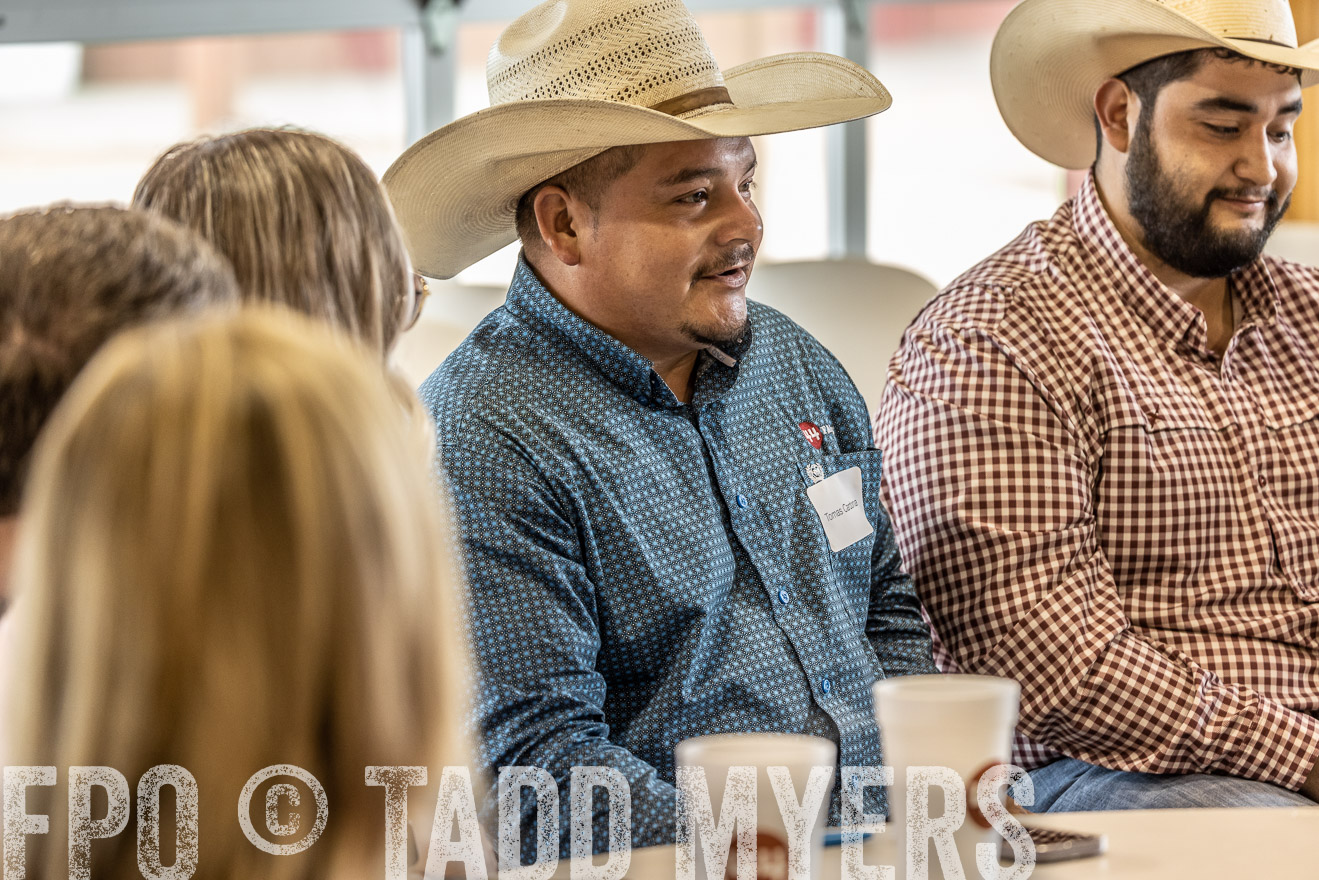 TMyers_BusMeeting_Cameron_May2023-527359