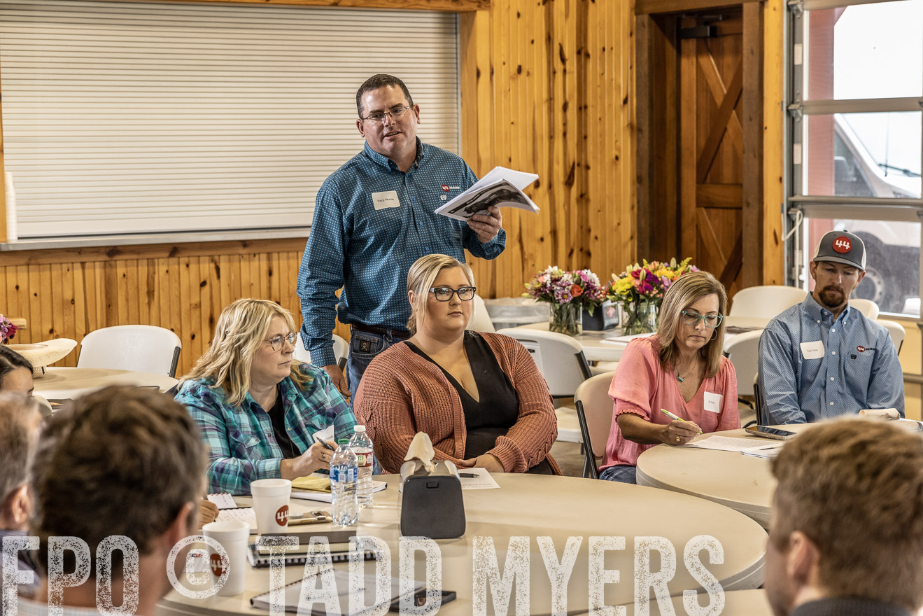TMyers_BusMeeting_Cameron_May2023-527415