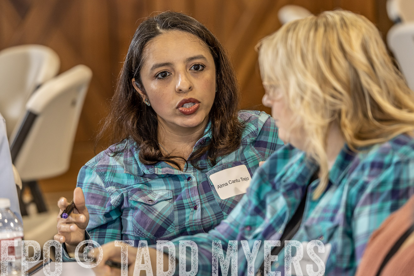 TMyers_BusMeeting_Cameron_May2023-527531