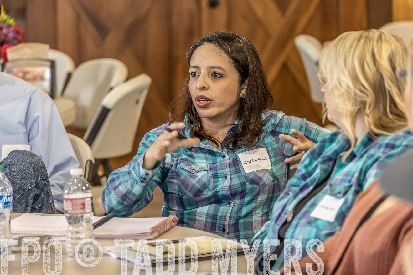 TMyers_BusMeeting_Cameron_May2023-527542