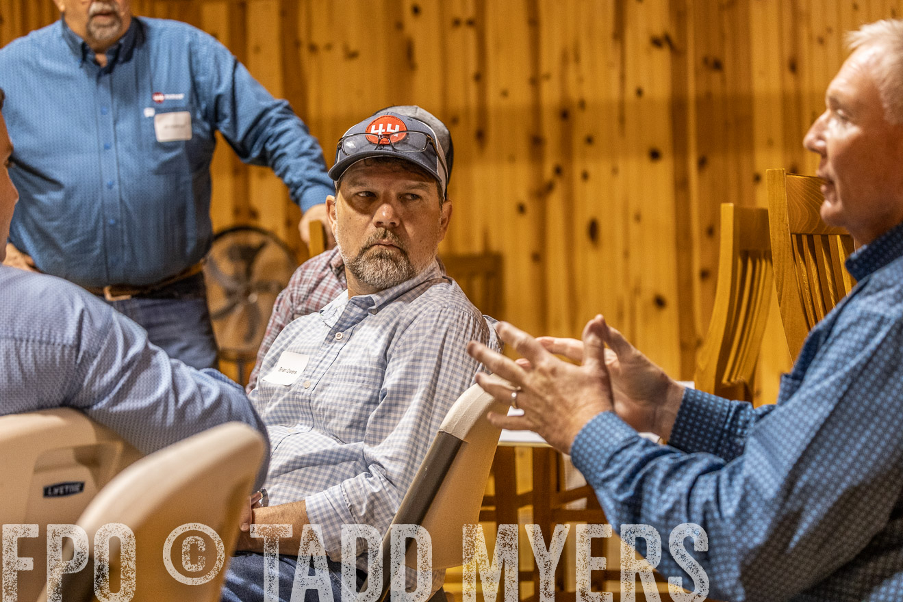 TMyers_BusMeeting_Cameron_May2023-527936