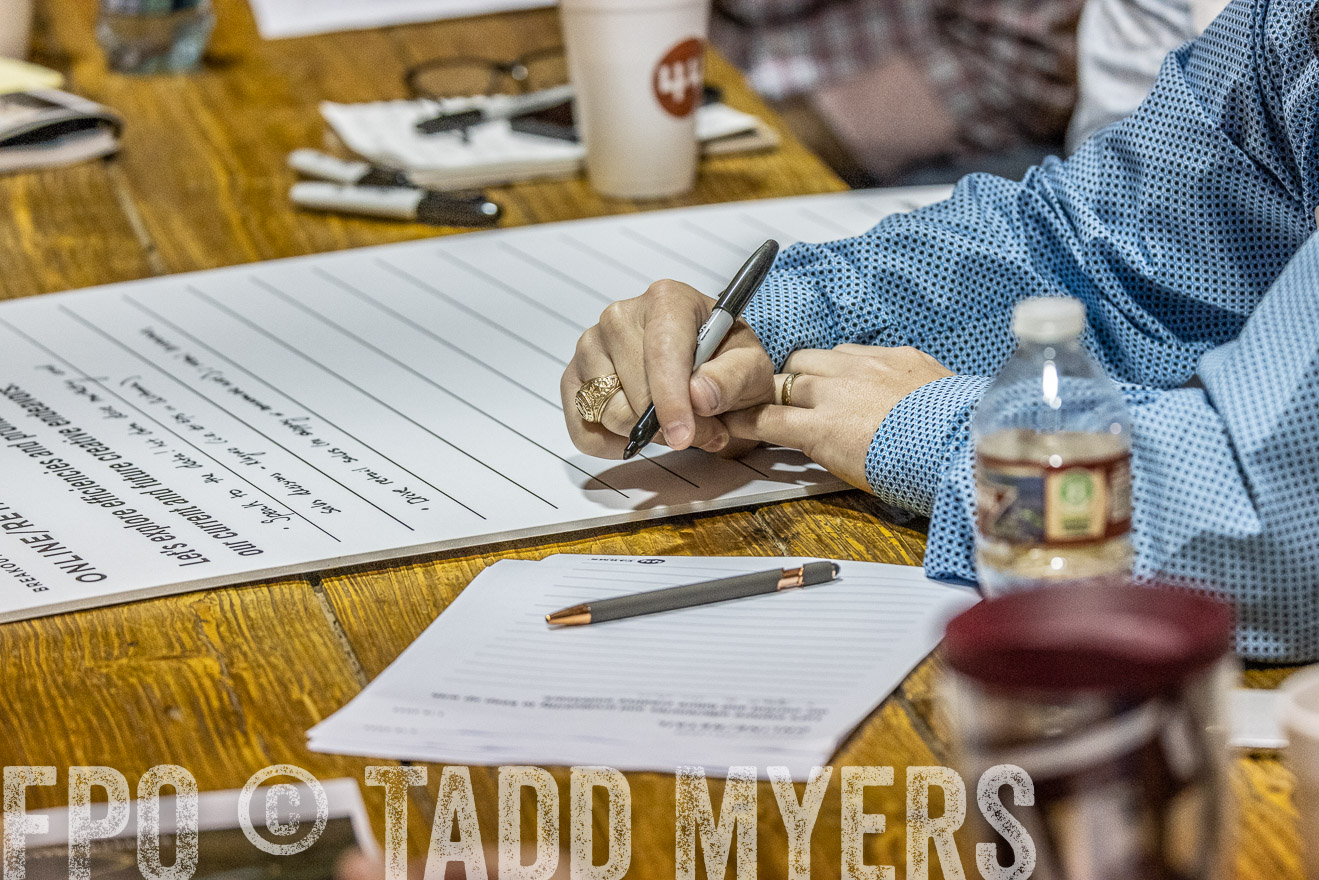 TMyers_BusMeeting_Cameron_May2023-528273