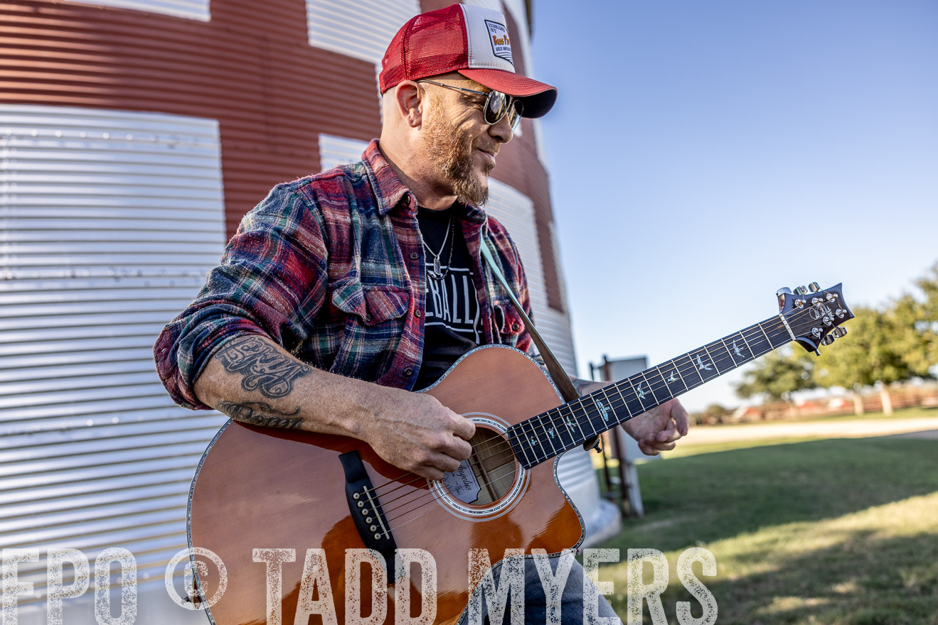 TMyers_LoCash_Cameron_Oct2023-513141