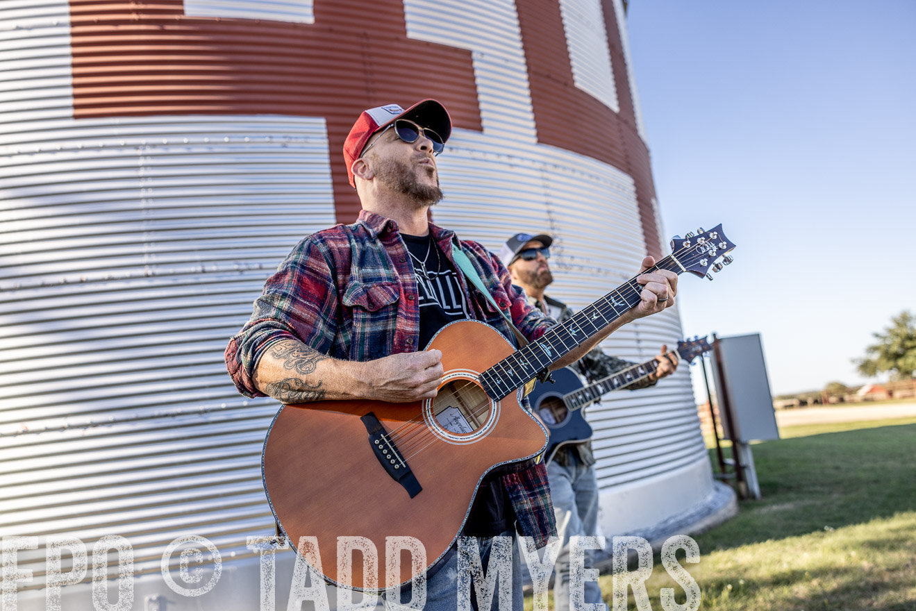 TMyers_LoCash_Cameron_Oct2023-513143