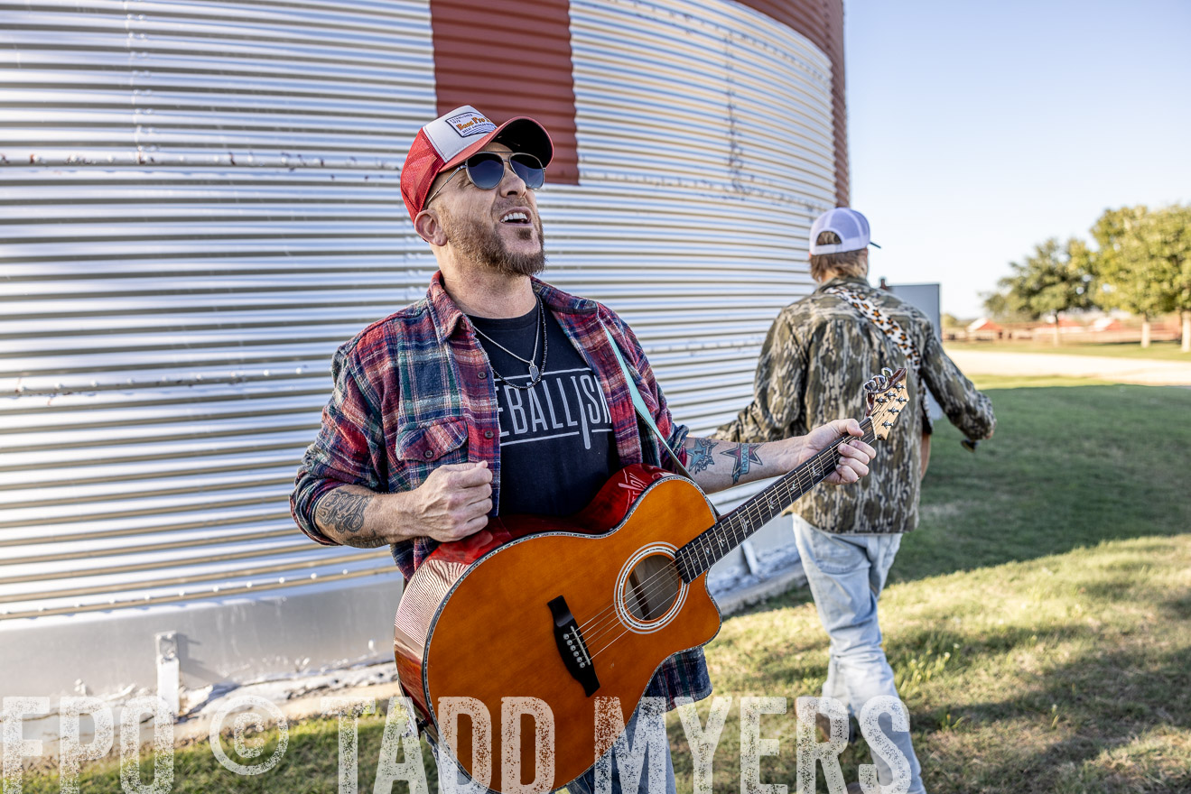 TMyers_LoCash_Cameron_Oct2023-513166