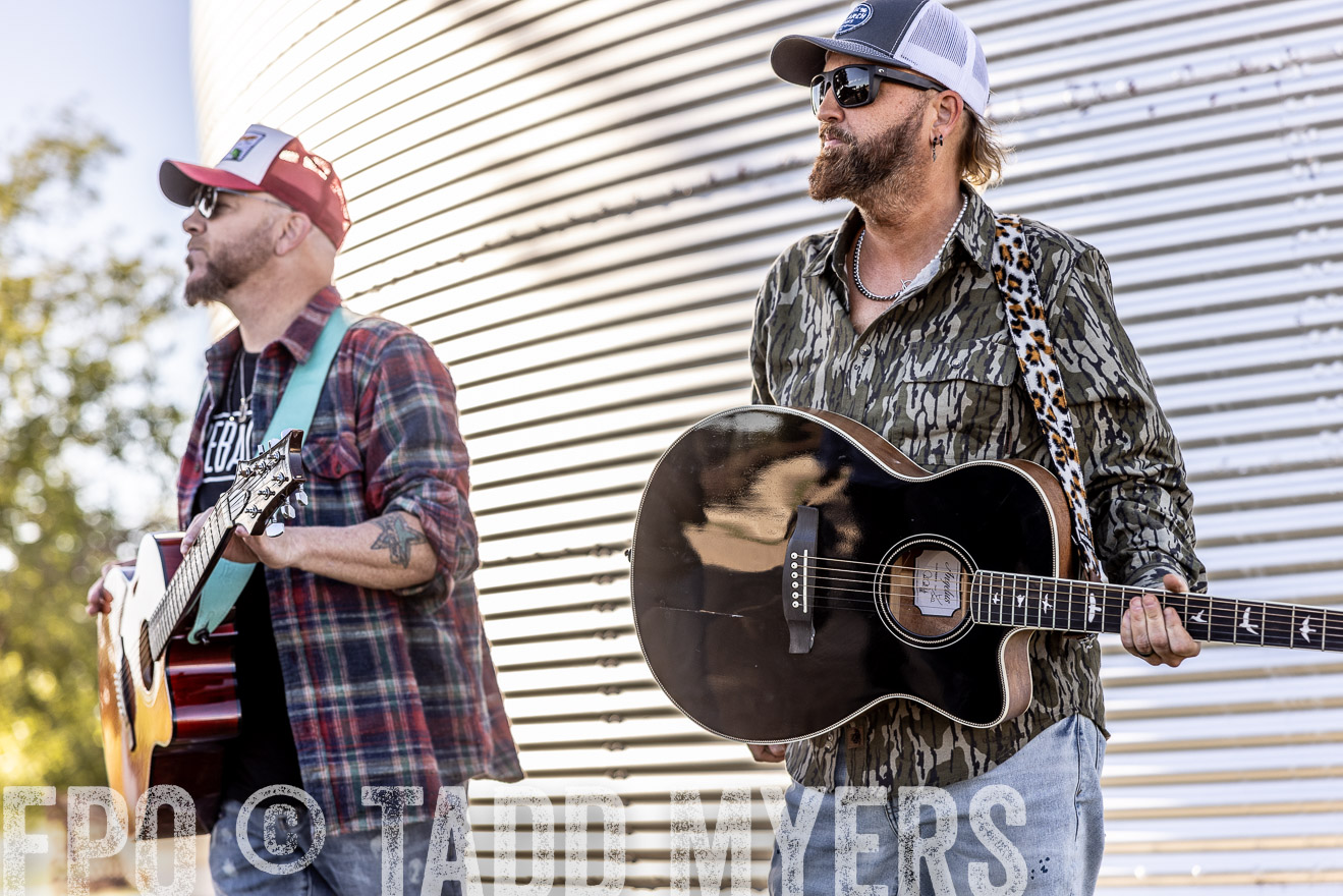 TMyers_LoCash_Cameron_Oct2023-513211