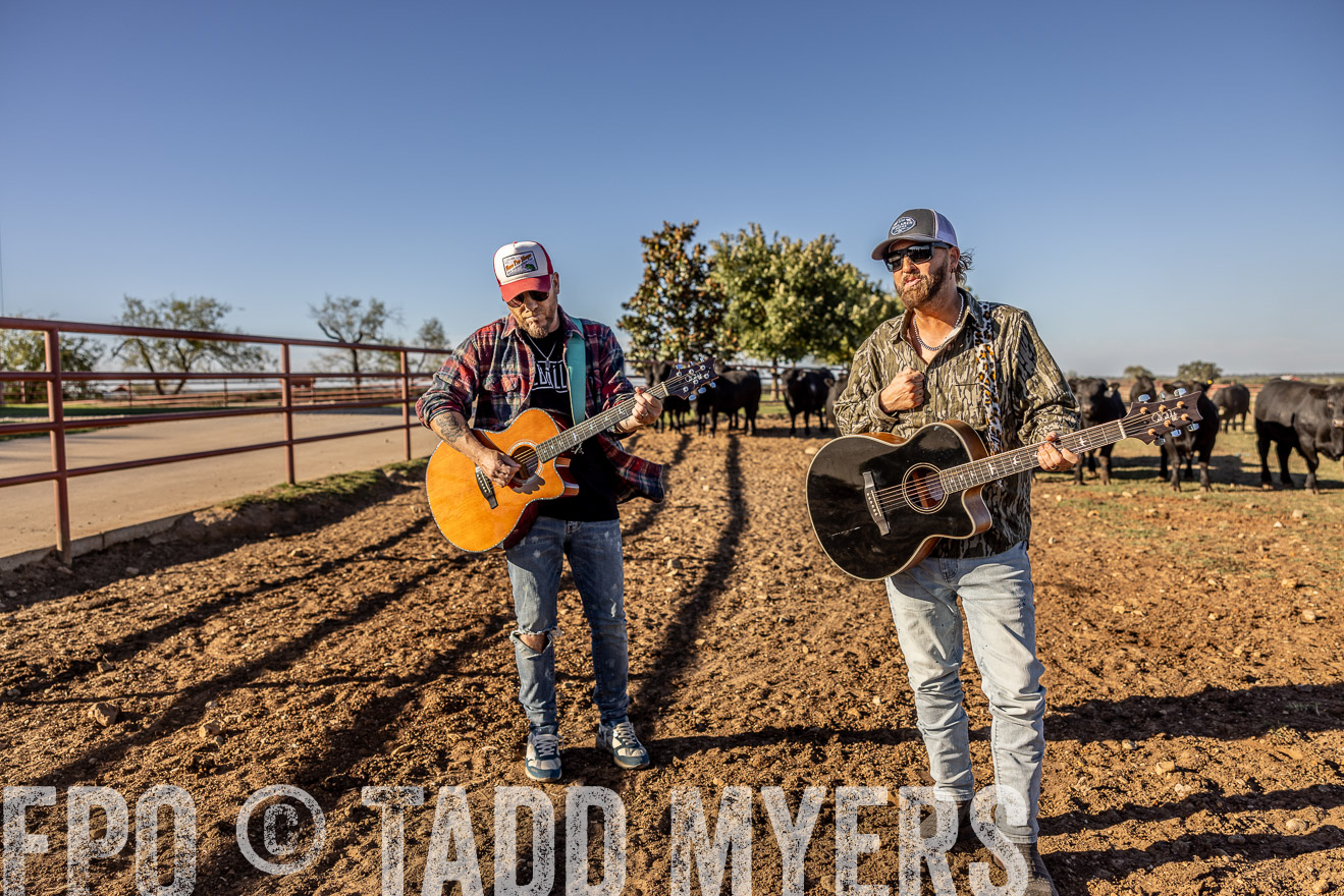 TMyers_LoCash_Cameron_Oct2023-513360