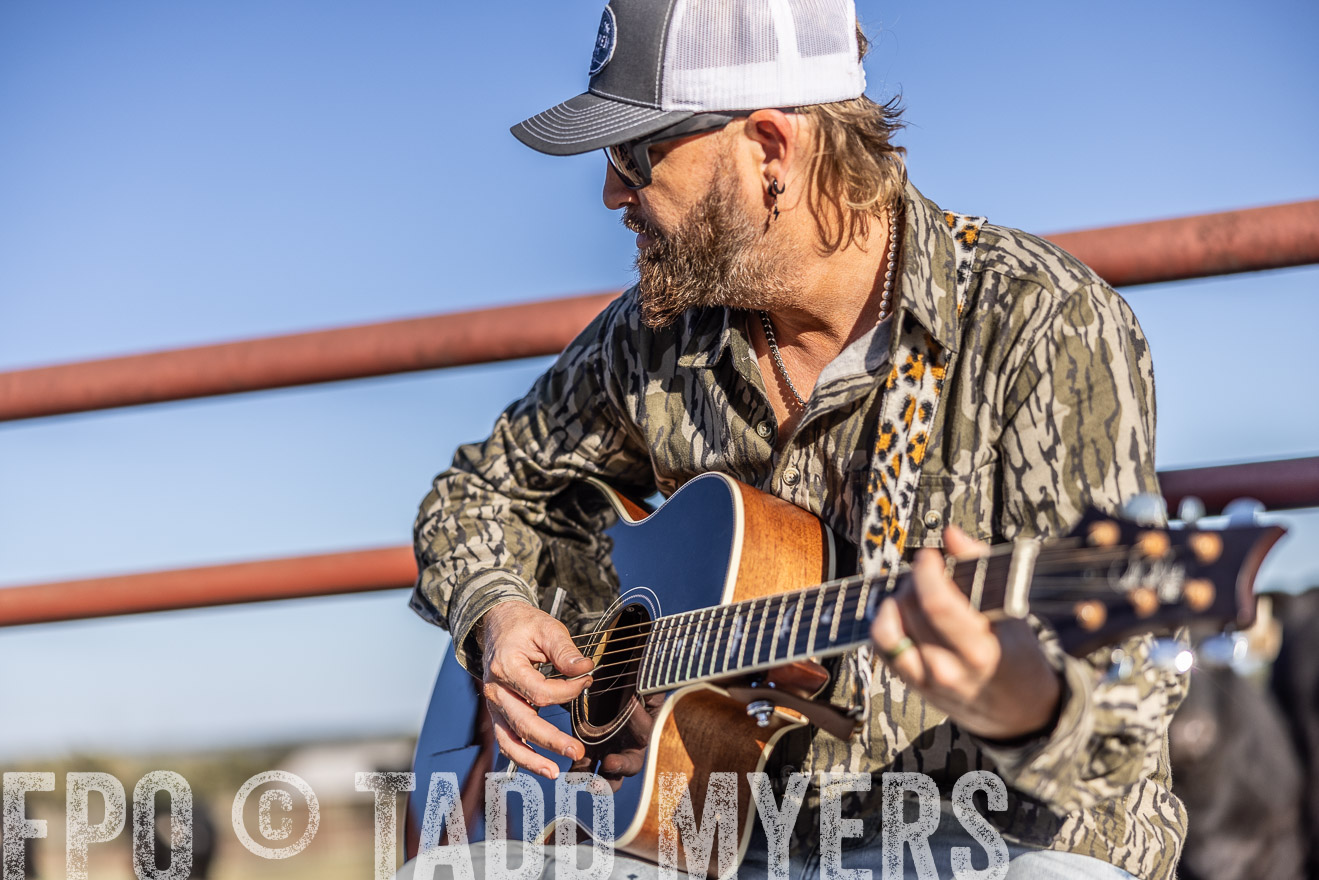 TMyers_LoCash_Cameron_Oct2023-513529