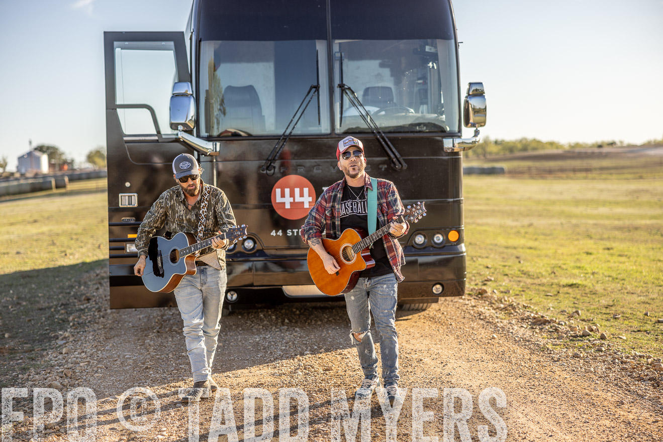 TMyers_LoCash_Cameron_Oct2023-513554