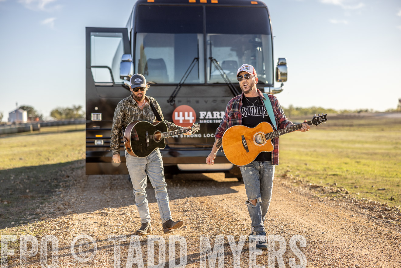 TMyers_LoCash_Cameron_Oct2023-513560
