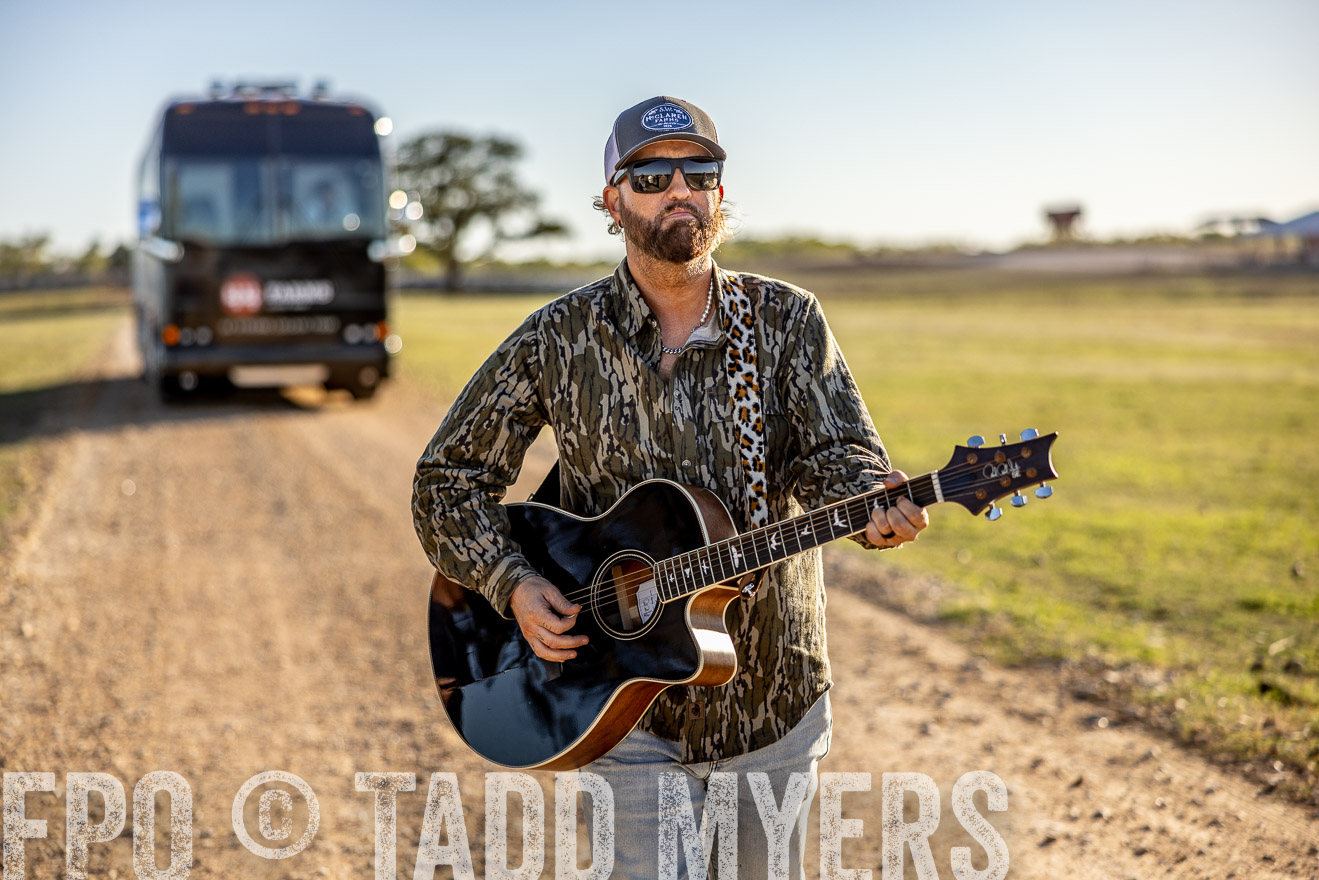 TMyers_LoCash_Cameron_Oct2023-513785